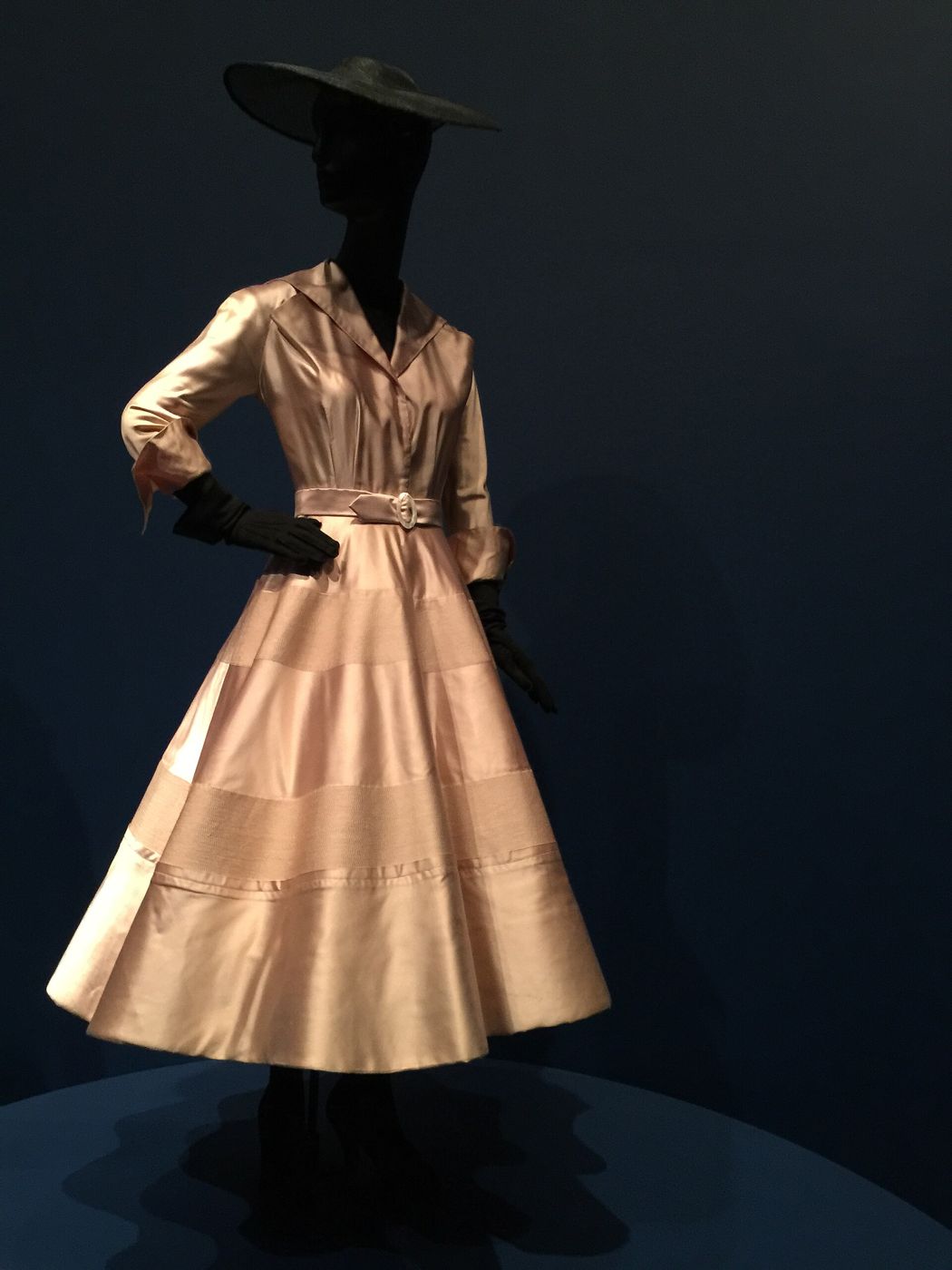 Vestido Champaña Midi